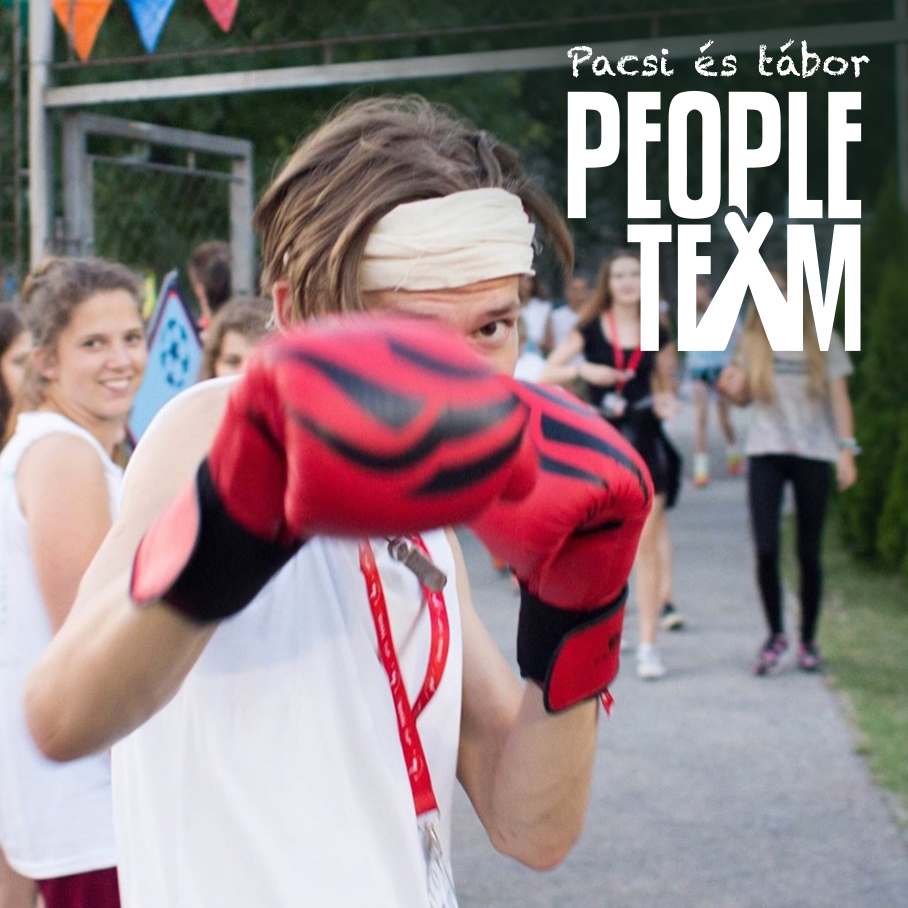 PEOPLE TEAM-táborozó boxkesztyűben