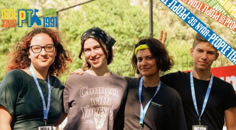 Esteledik, támadnak a szúnyogok – Patrik és Maxi naplója, 61. rész